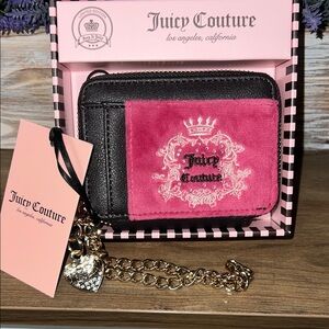 NWT Juicy Couture Wallet with Chain Charm - Heritage Small Square CC